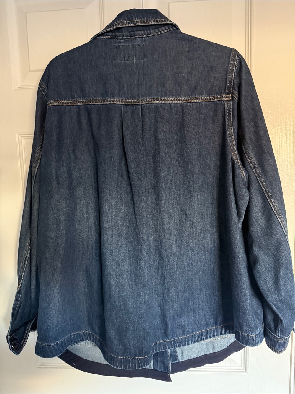 torrid size 1. Dark Blue Denim Button-Front Jacket - Picture 4 of 4
